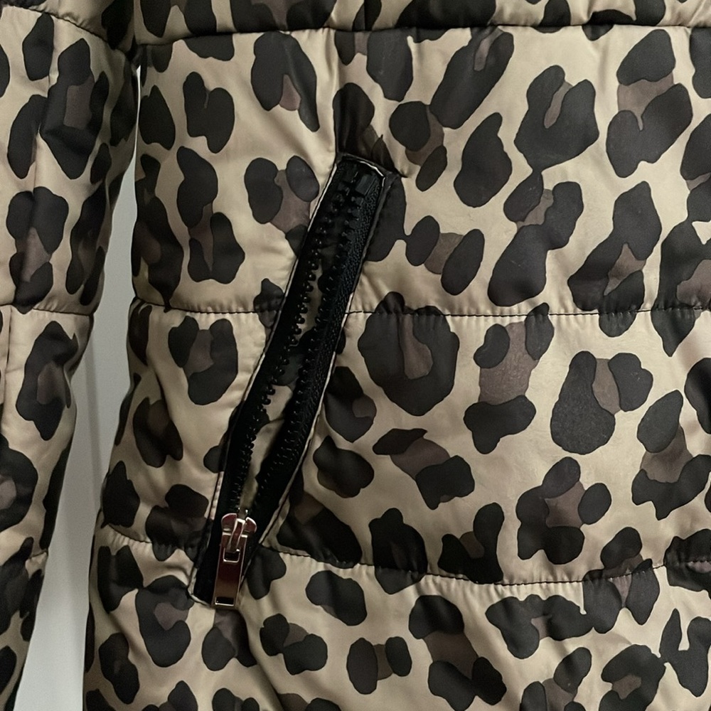 Women’s jacket - Picture 3 of 9